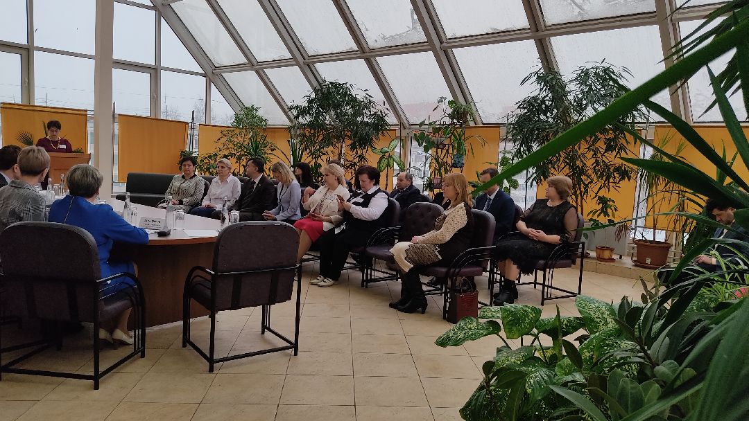 Лобня, города