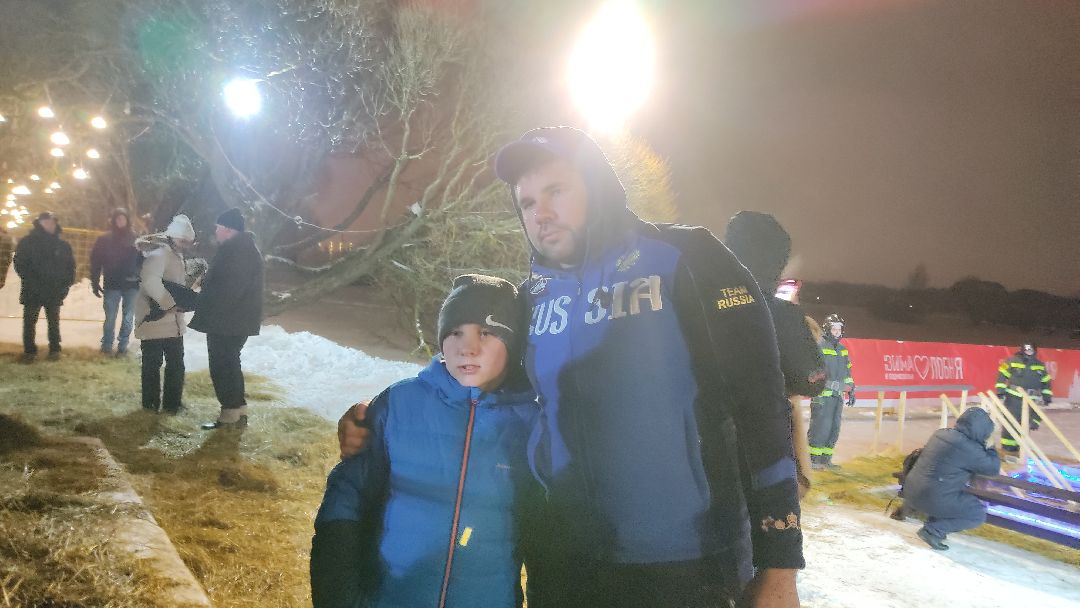 Лобня, города