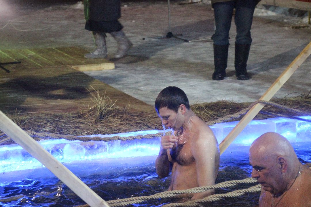 Лобня, города