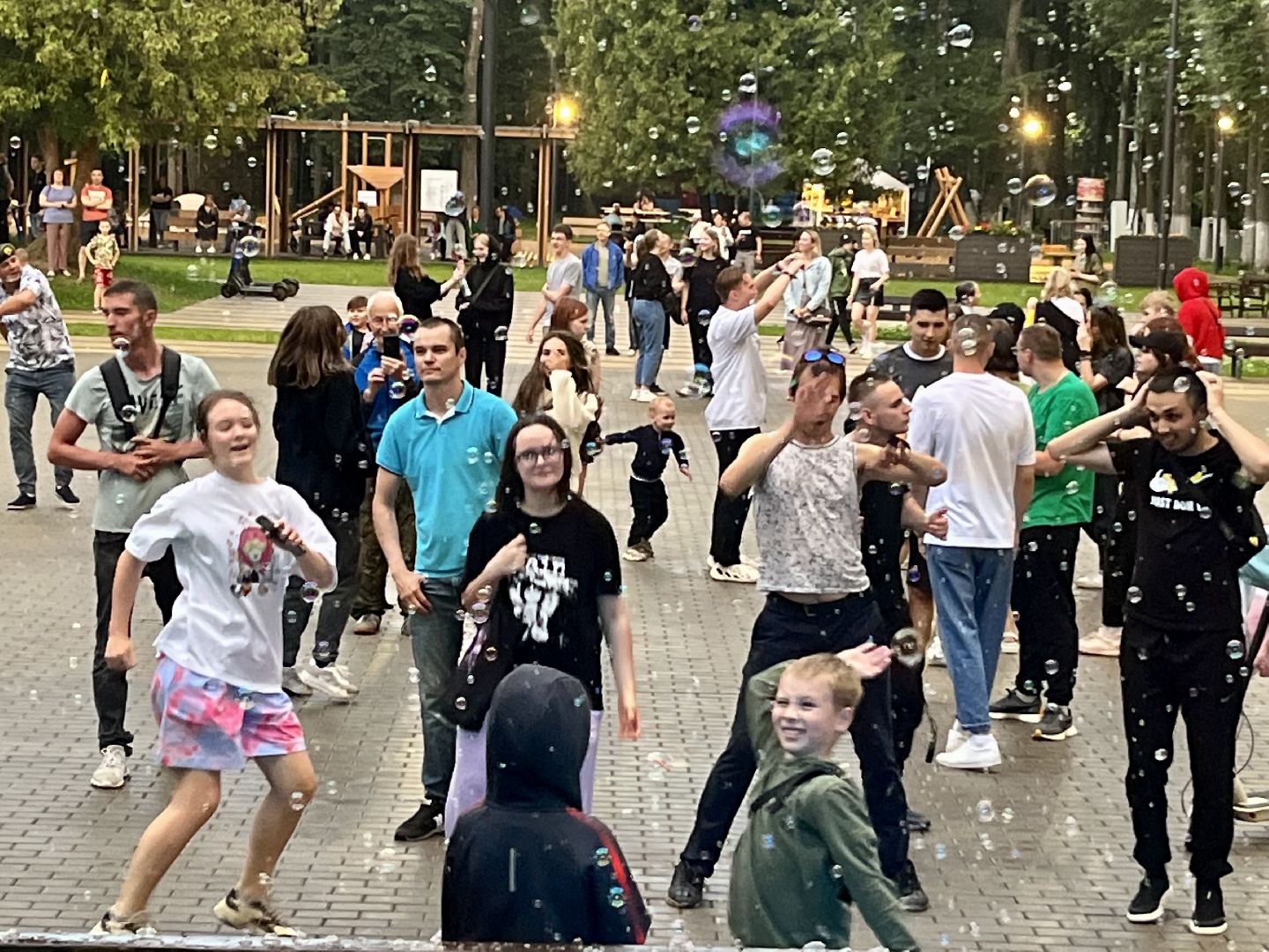 Наро-Фоминск, молодёжь Подмосковья, День молодёжи, тренировка, дискотека