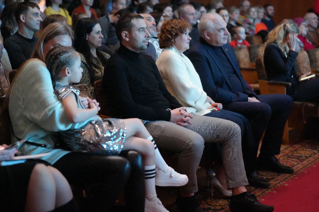 Дзержинский, культура