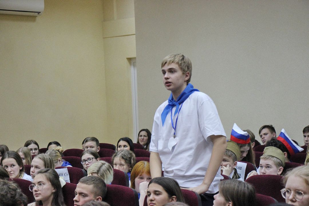 Лобня, города