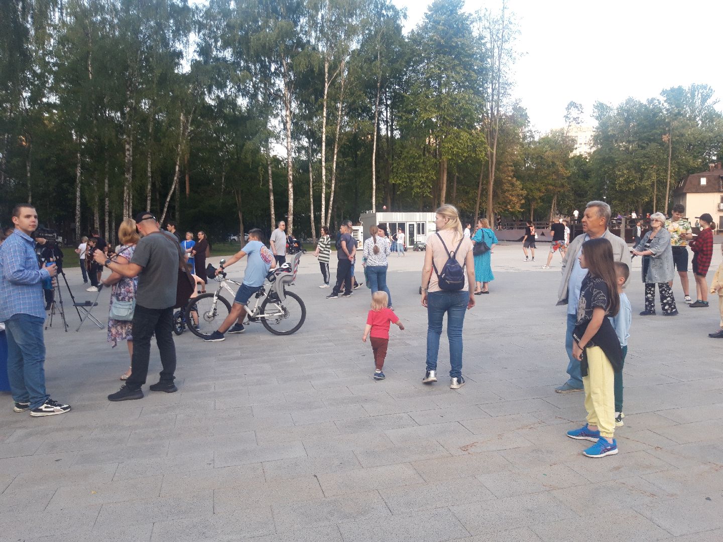 лето в подмосковье, доброе дело,