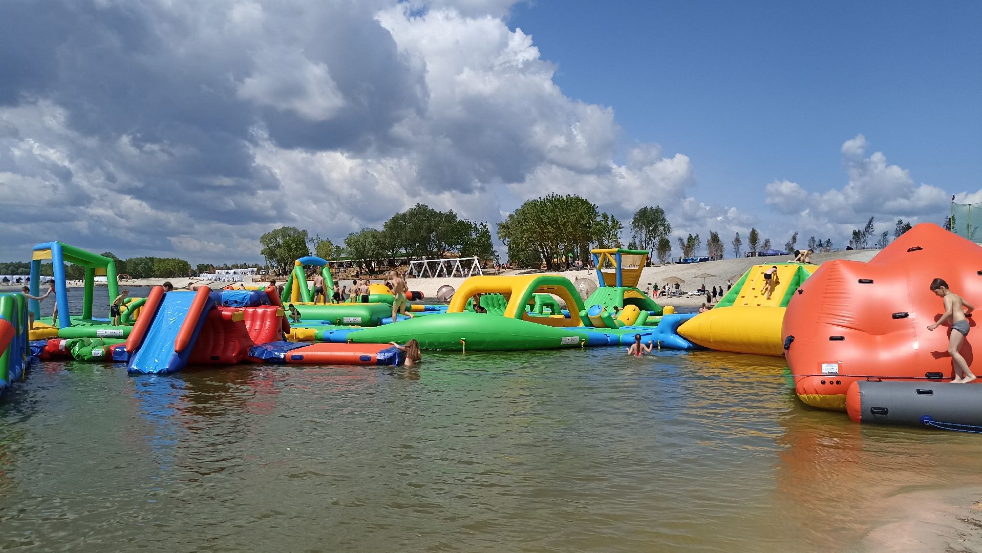 Серпухов, Подмосковье, дети, пляж на Оке, аквапарк