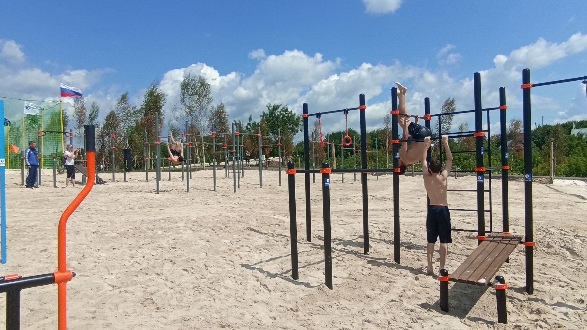 Серпухов, Подмосковье, воркаут, спорт, пляж на Оке, гимнастика, тренажеры, турники