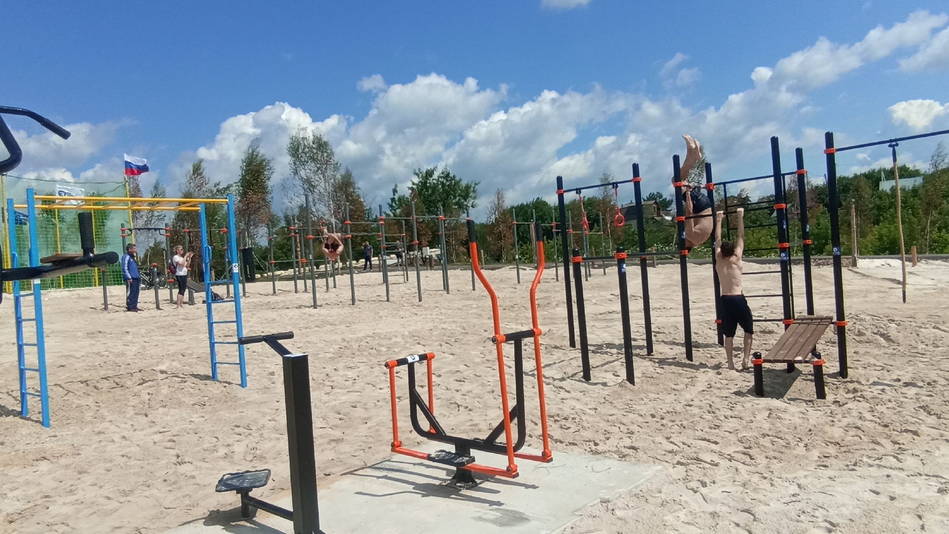 Серпухов, Подмосковье, воркаут, спорт, пляж на Оке, гимнастика, тренажеры, турники