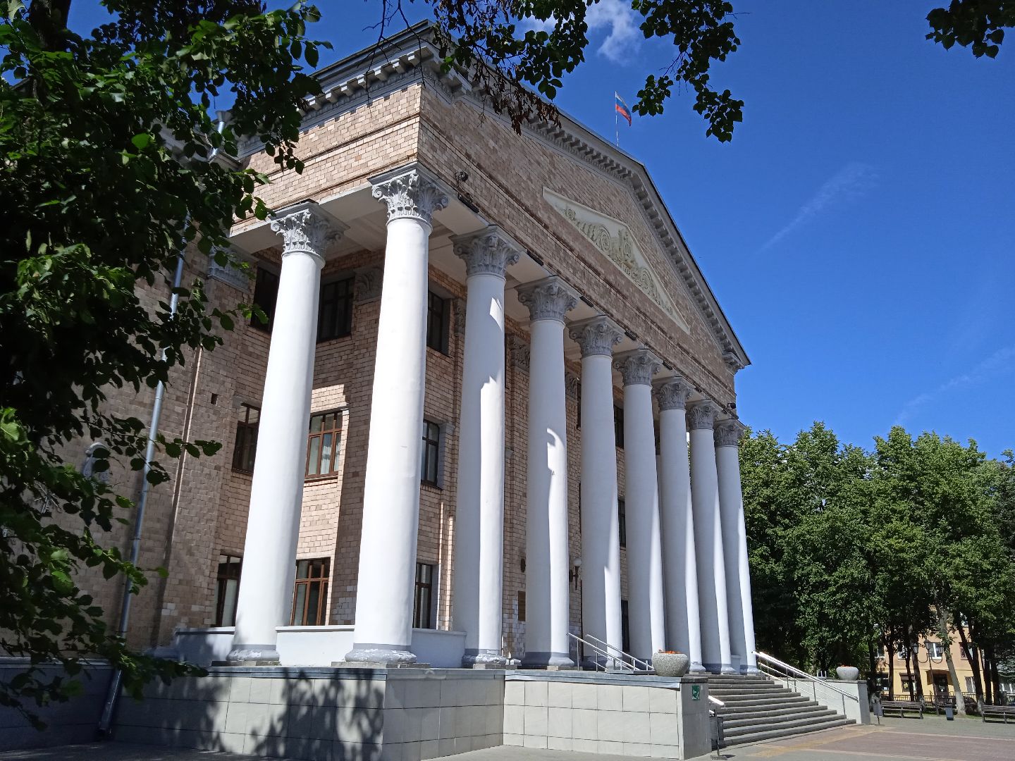 кинозал, дворец, культуры, перерыв, каникулы