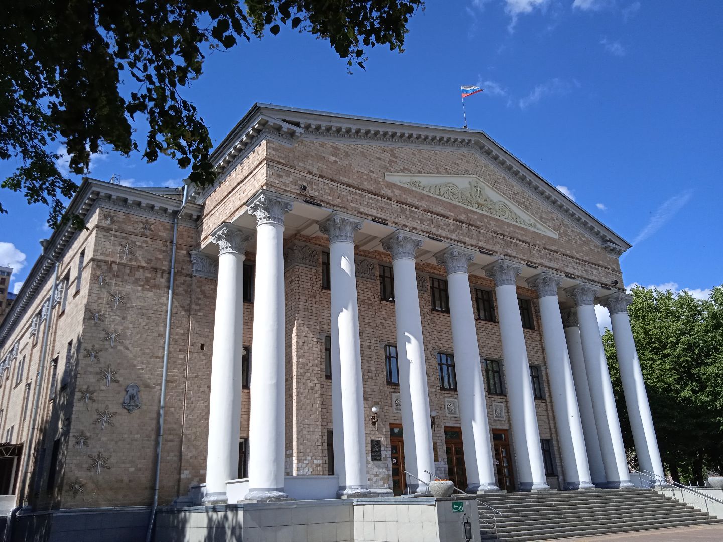 кинозал, дворец, культуры, перерыв, каникулы