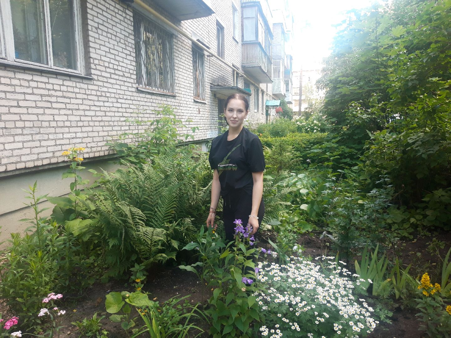 двор, выходи во двор, доброе дело,