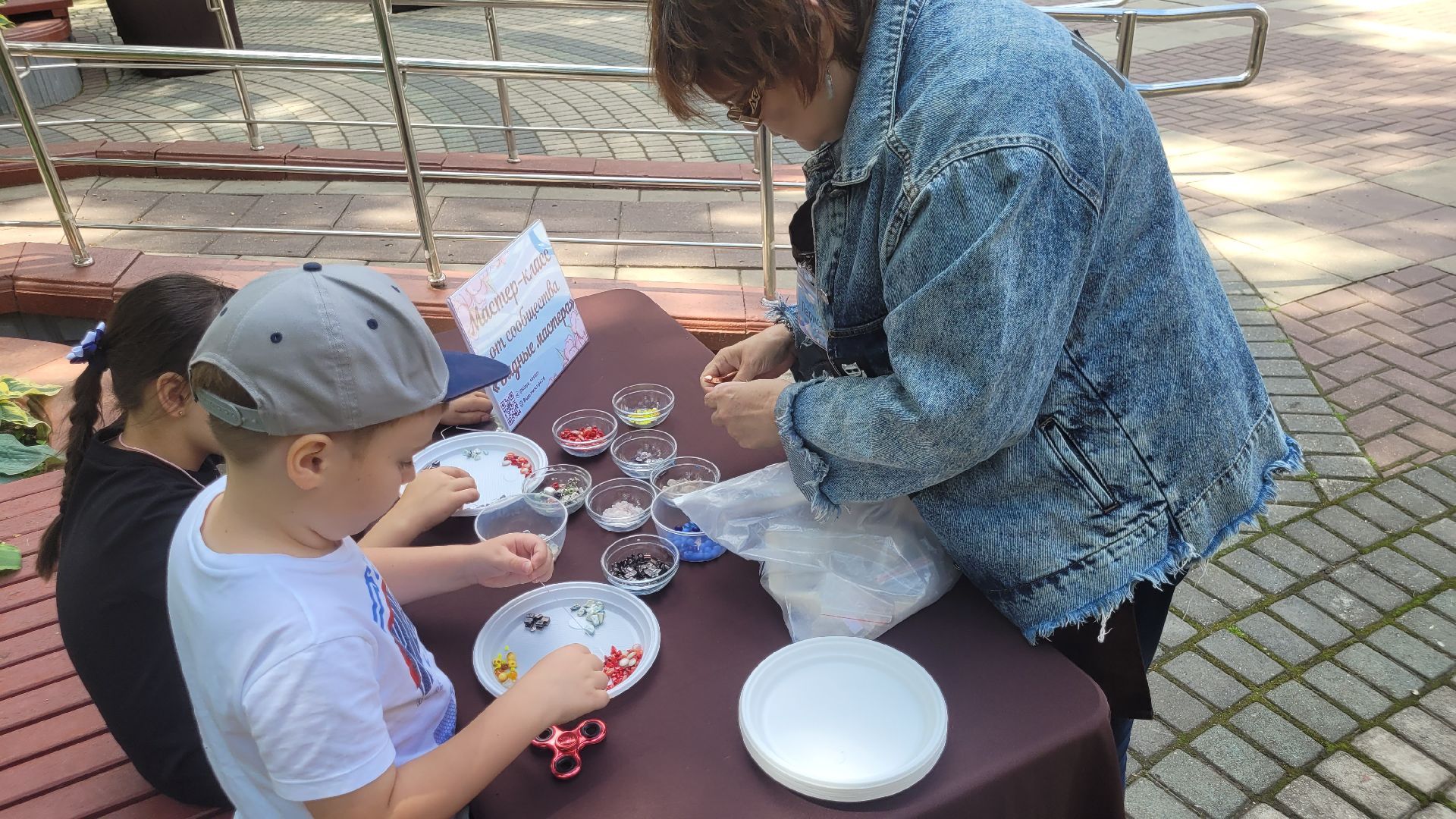 творчество; видные мастера; парки видного; досуг