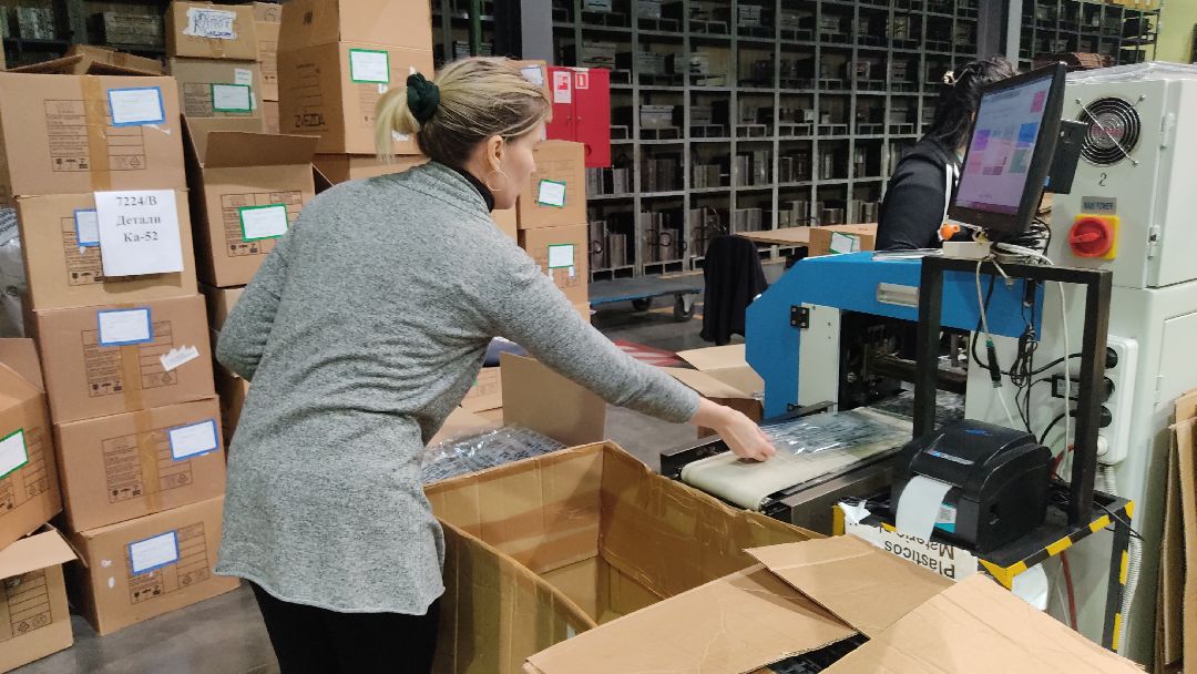 Лобня, города