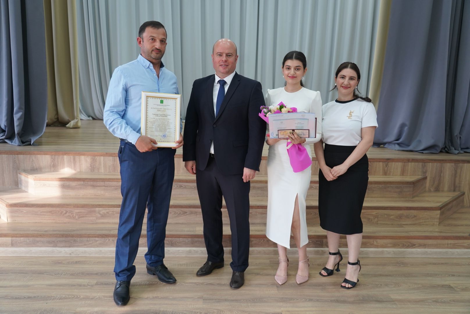 вручение аттестатов, медалисты, Котельники