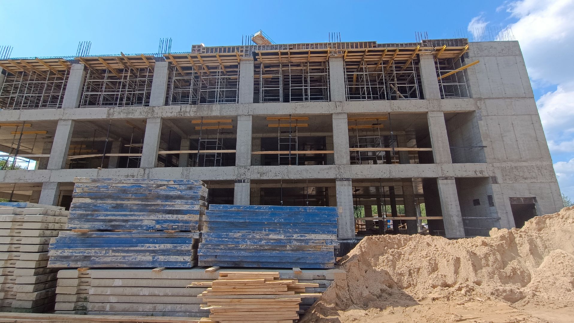 Лобня, строительство, поликлиника