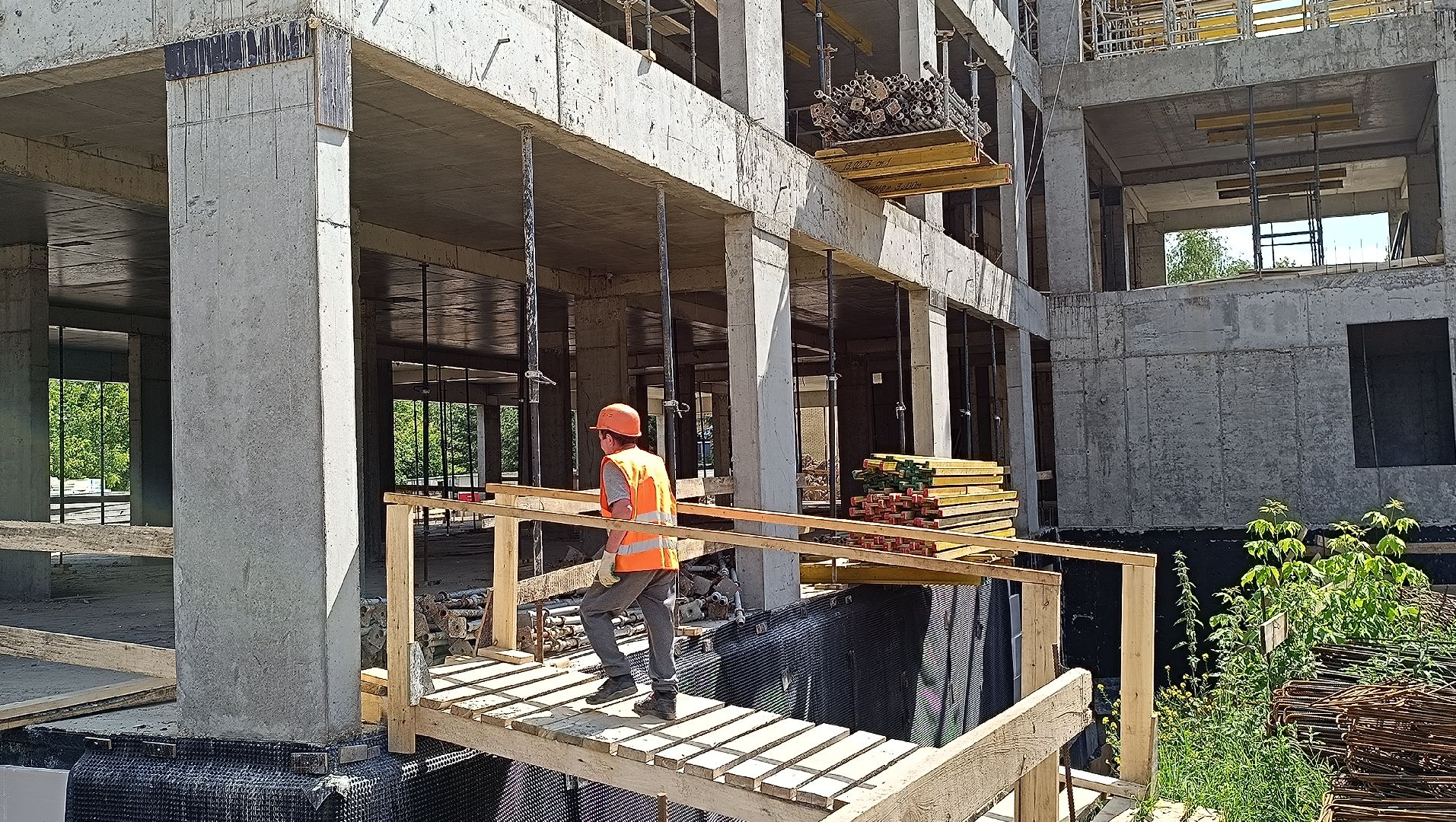 Лобня, строительство, поликлиника