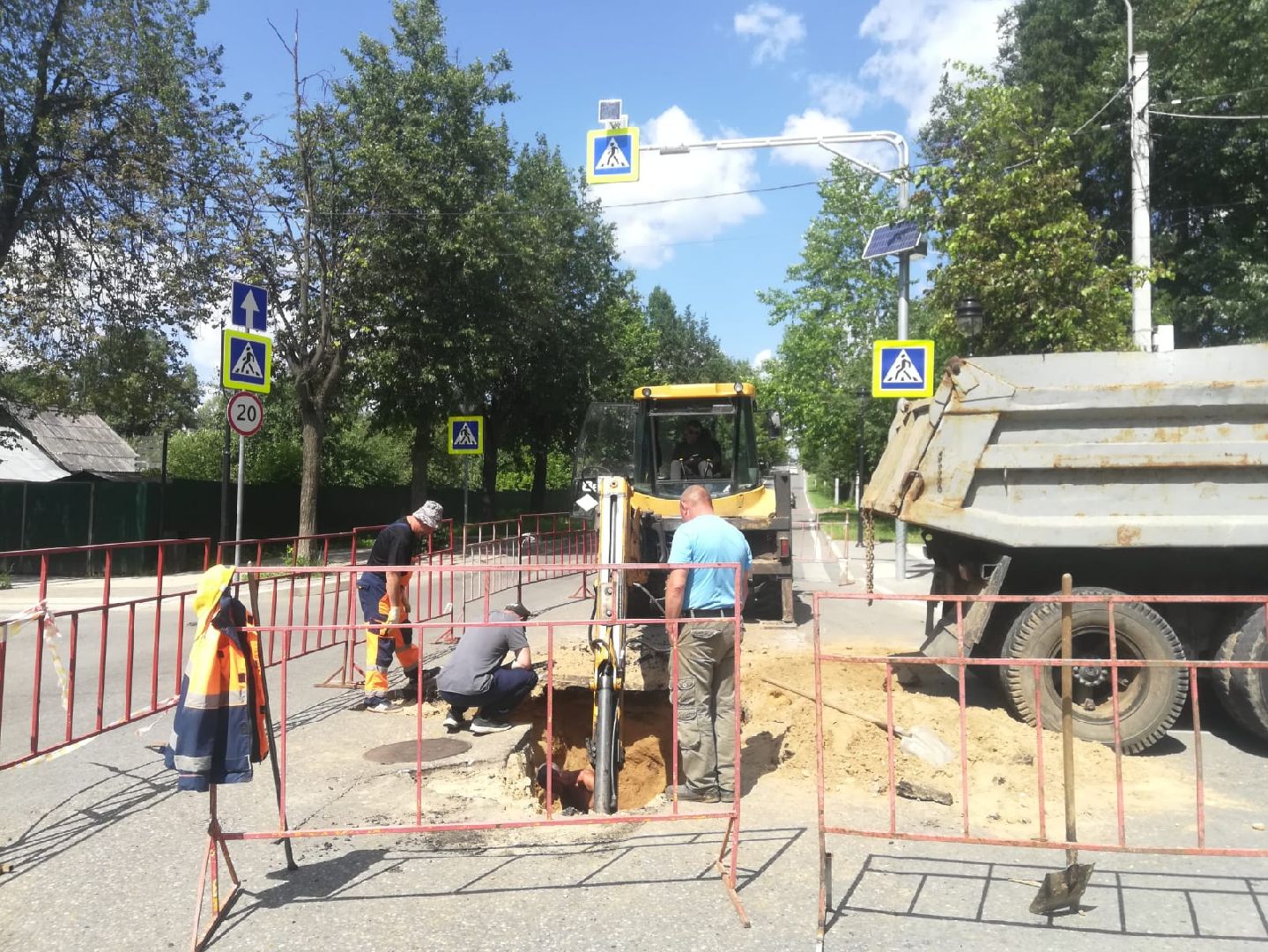 Звенигород, благоустройство, Звенигородская ремонтно-эксплуатационная бригада, ремонт водостока