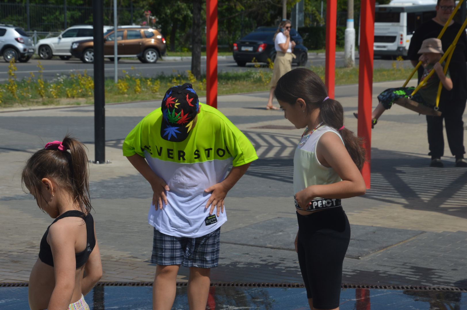 Шатура, фонтан, дети, играют