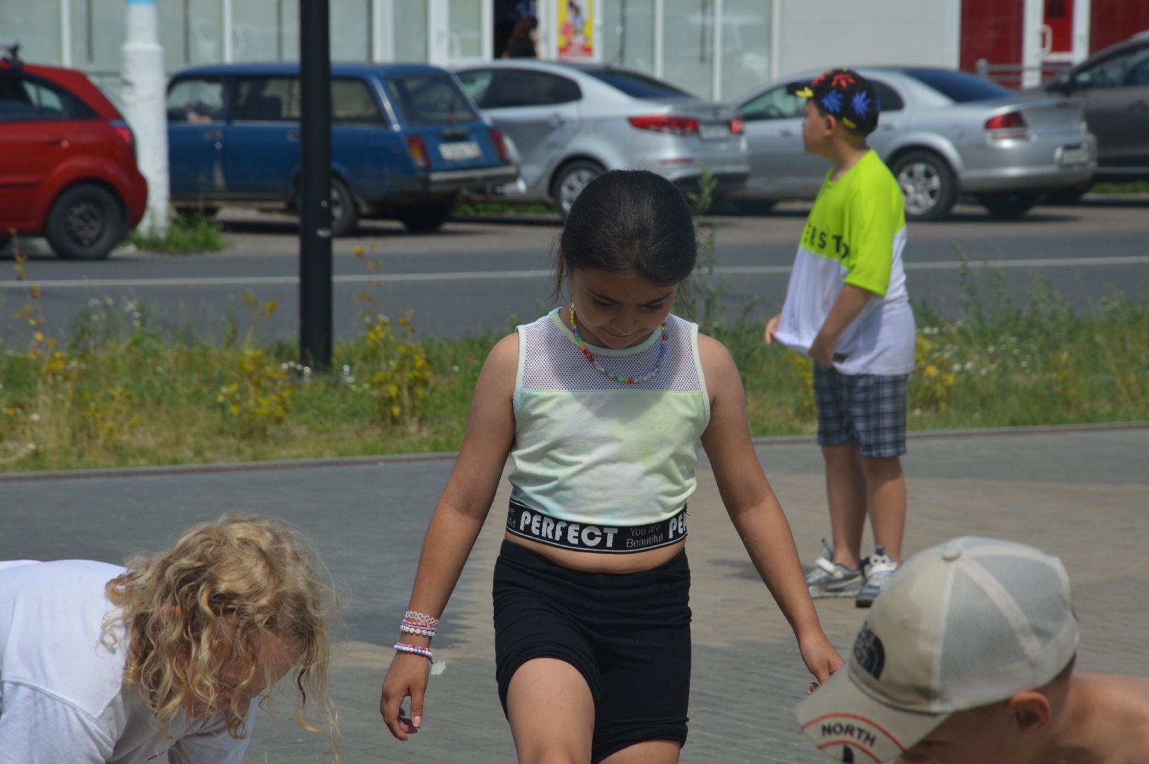 Шатура, фонтан, дети, играют