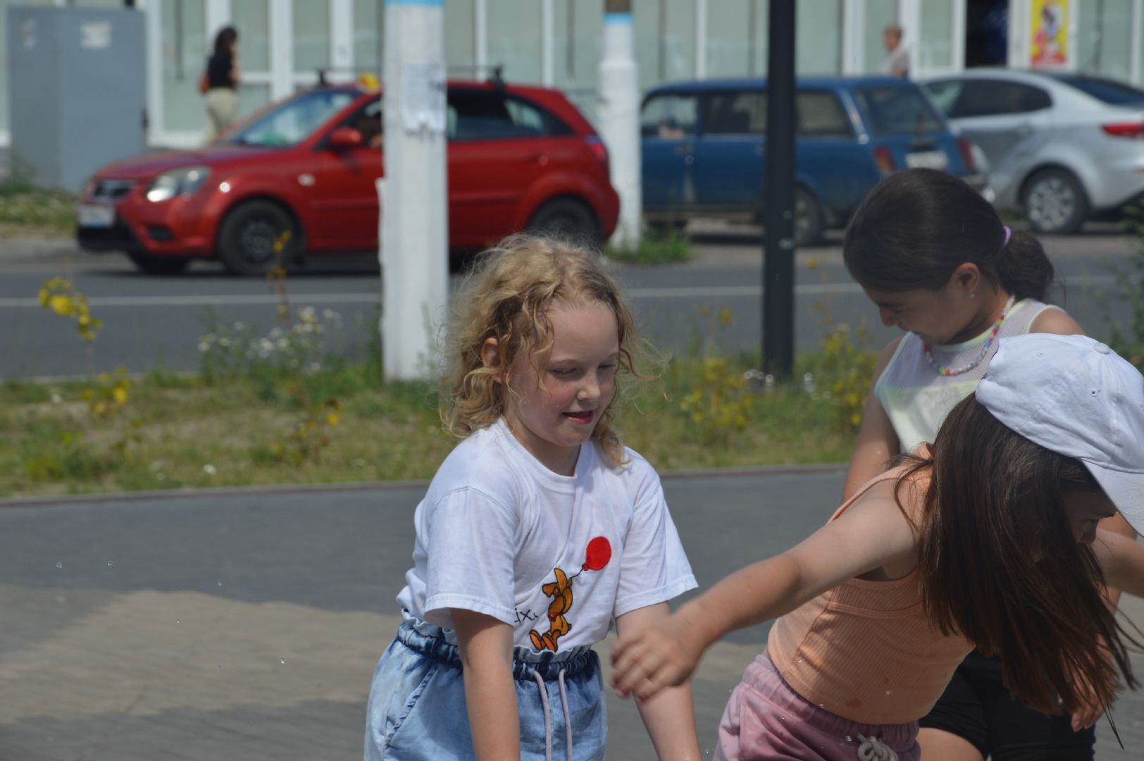 Шатура, фонтан, дети, играют