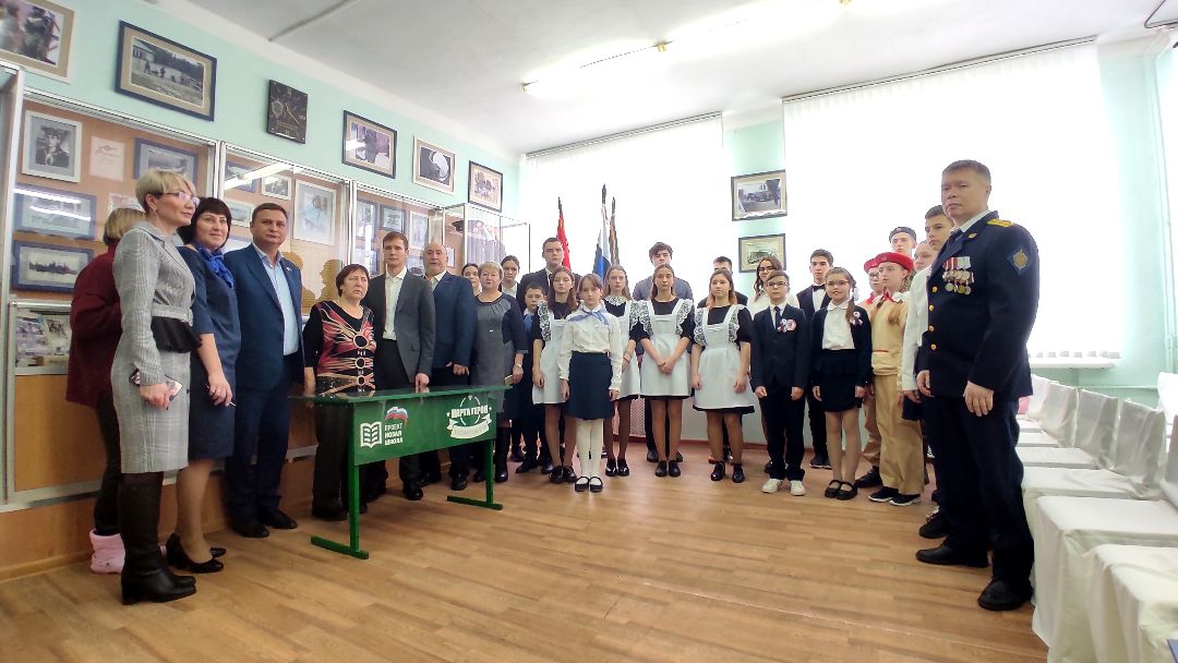 Лобня, города