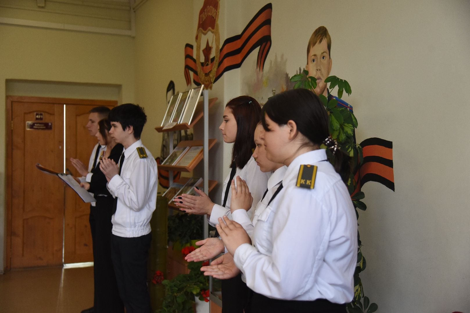 Химки, СВО, граффити, память, школа