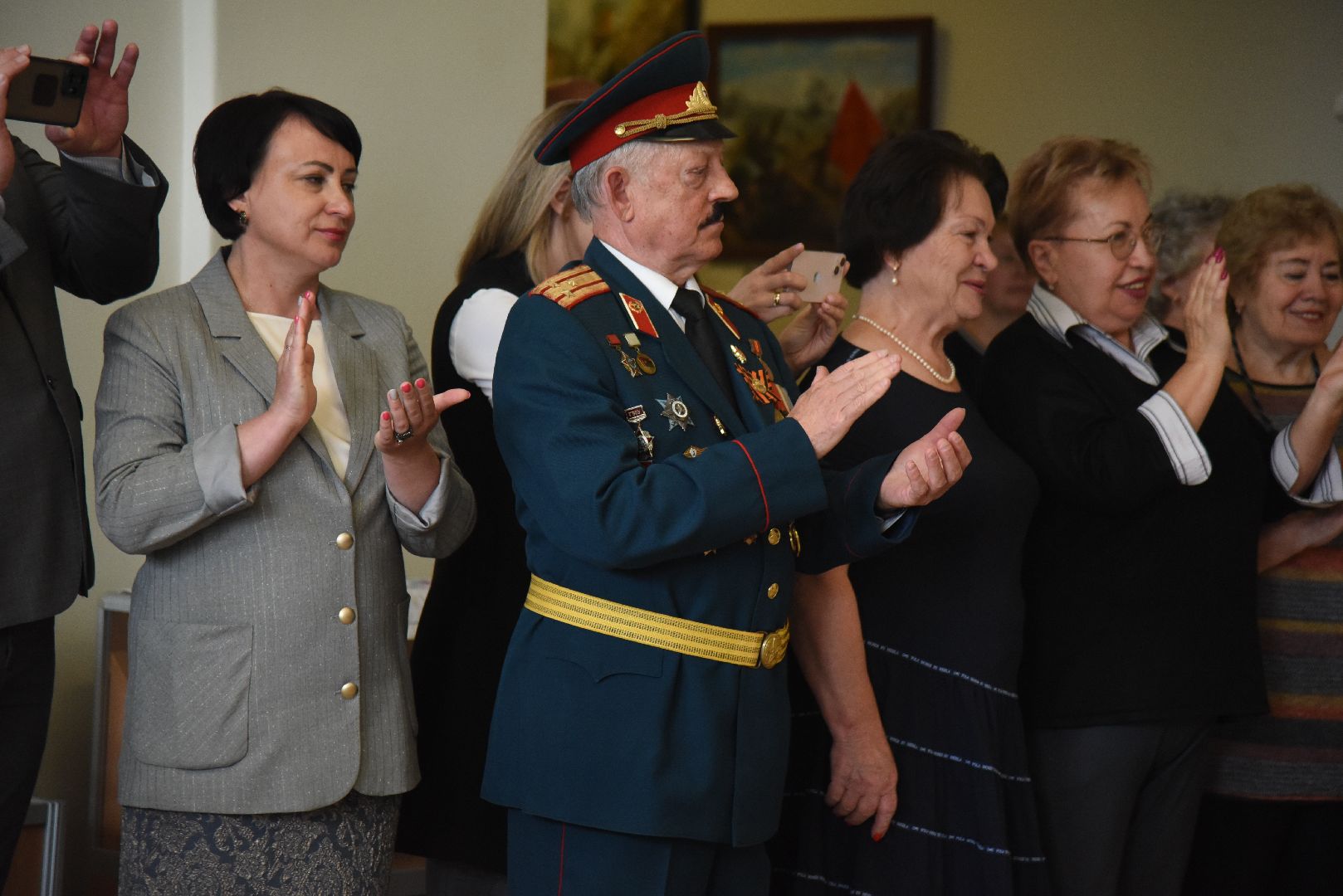 Химки, СВО, граффити, память, школа