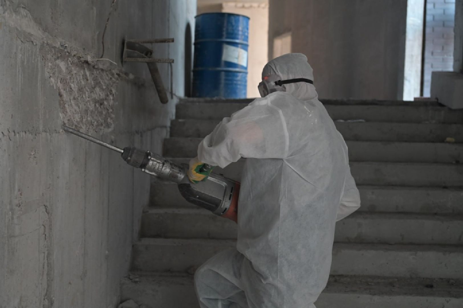 Строительство, школа