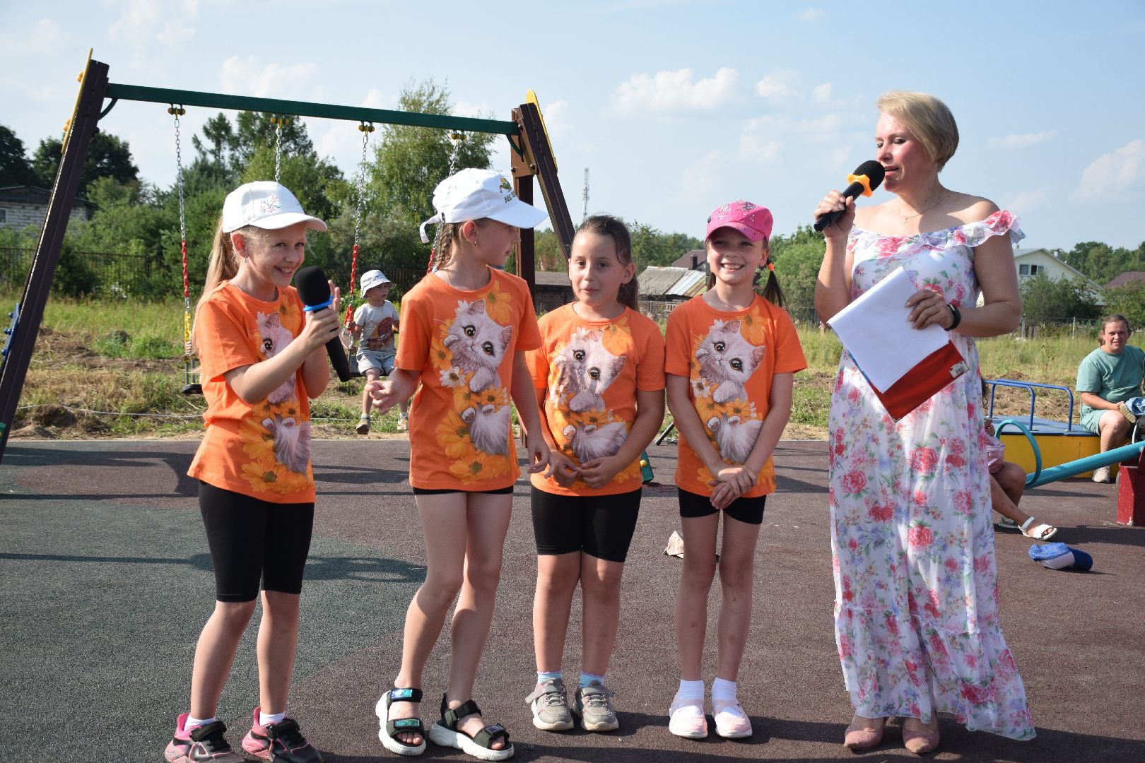 Павловский Посад, городской округ Павловский Посад, благоустройство, дети, люди, деревня, площадка, игры