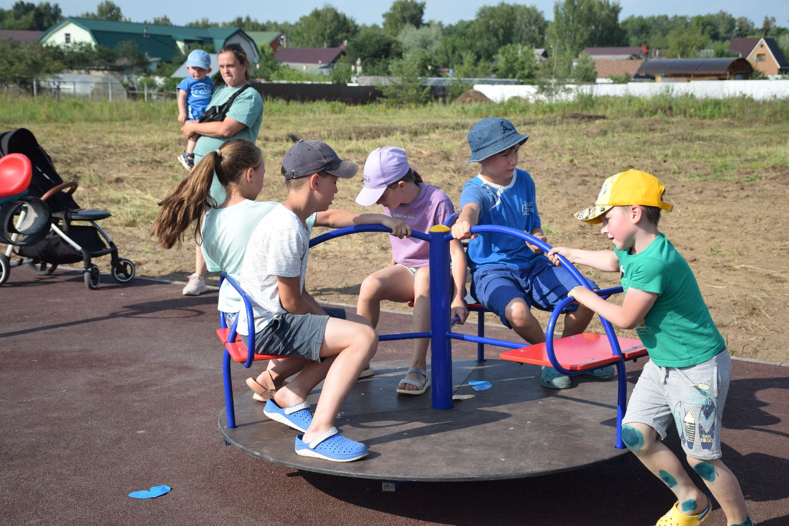 Павловский Посад, городской округ Павловский Посад, благоустройство, дети, люди, деревня, площадка, игры