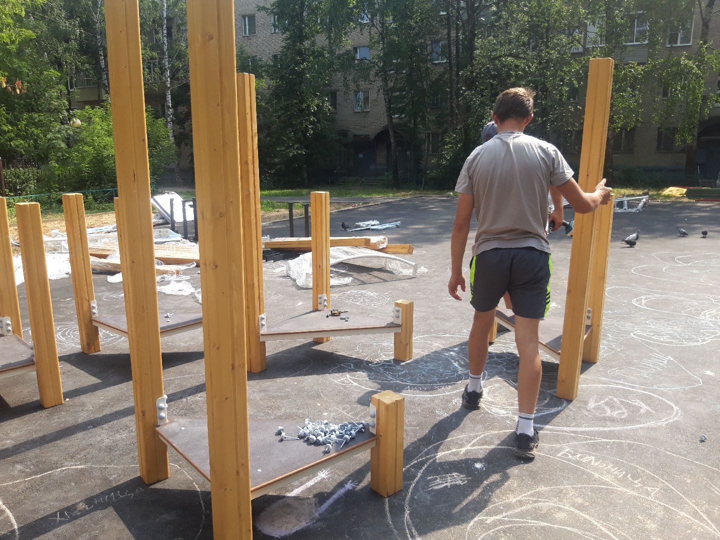 доброе дело, двор,