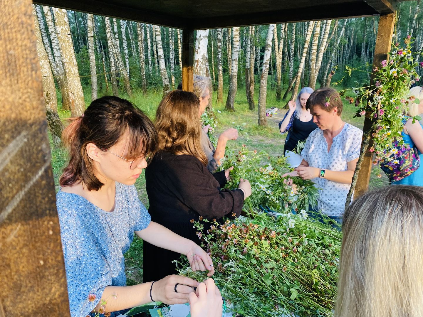 Домодедово, день Ивана Купалы, русский традиции, лесопарк, обряд, гадание, плетение венков