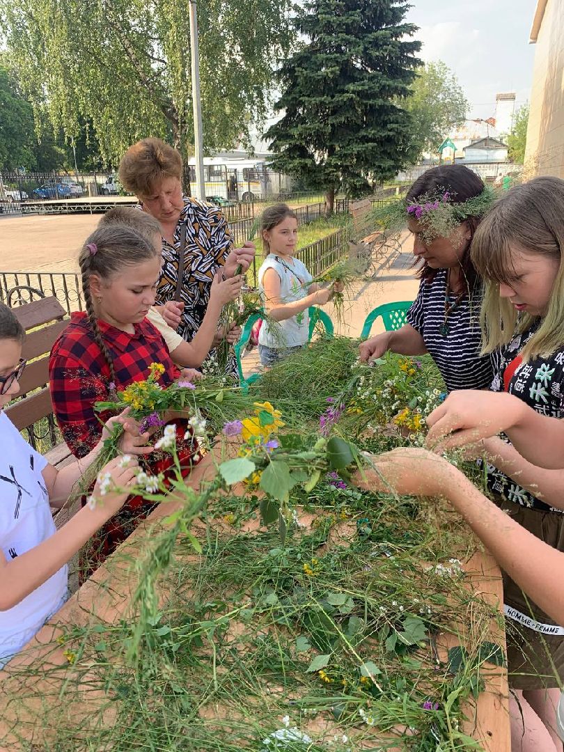 доброе дело, дети, двор,