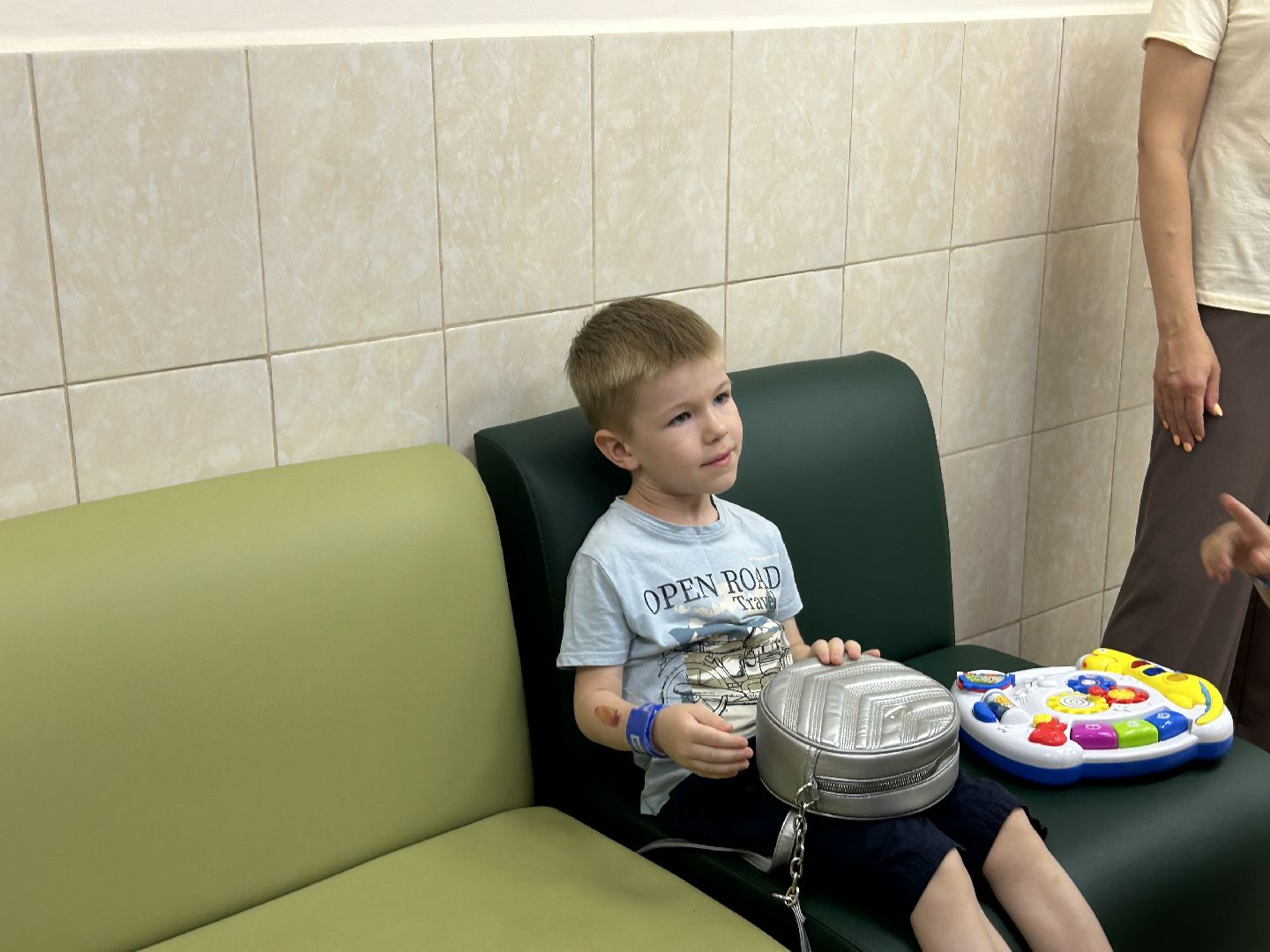 Волонтеры, акция, поликлиника