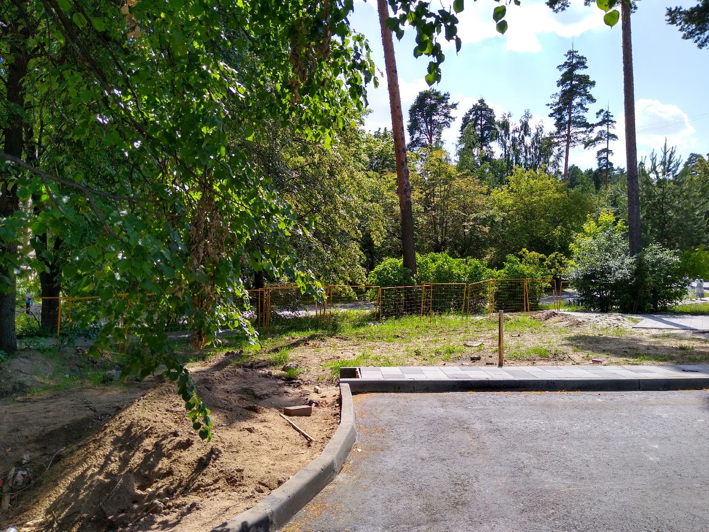 Раменское, благоустройство, сквер у платформы Фабричная