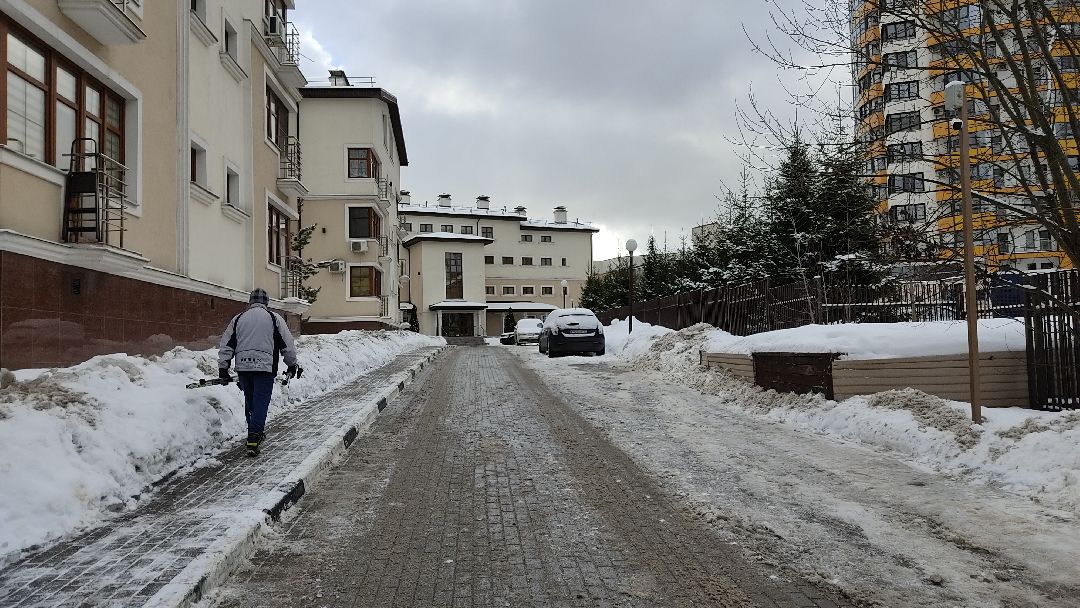 Лобня, города