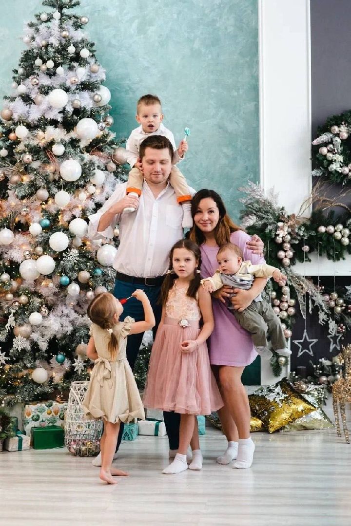 любовь; семья; верность; традиции