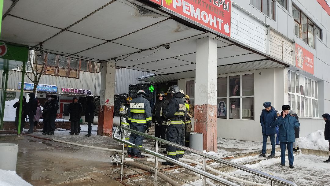 Лобня, города