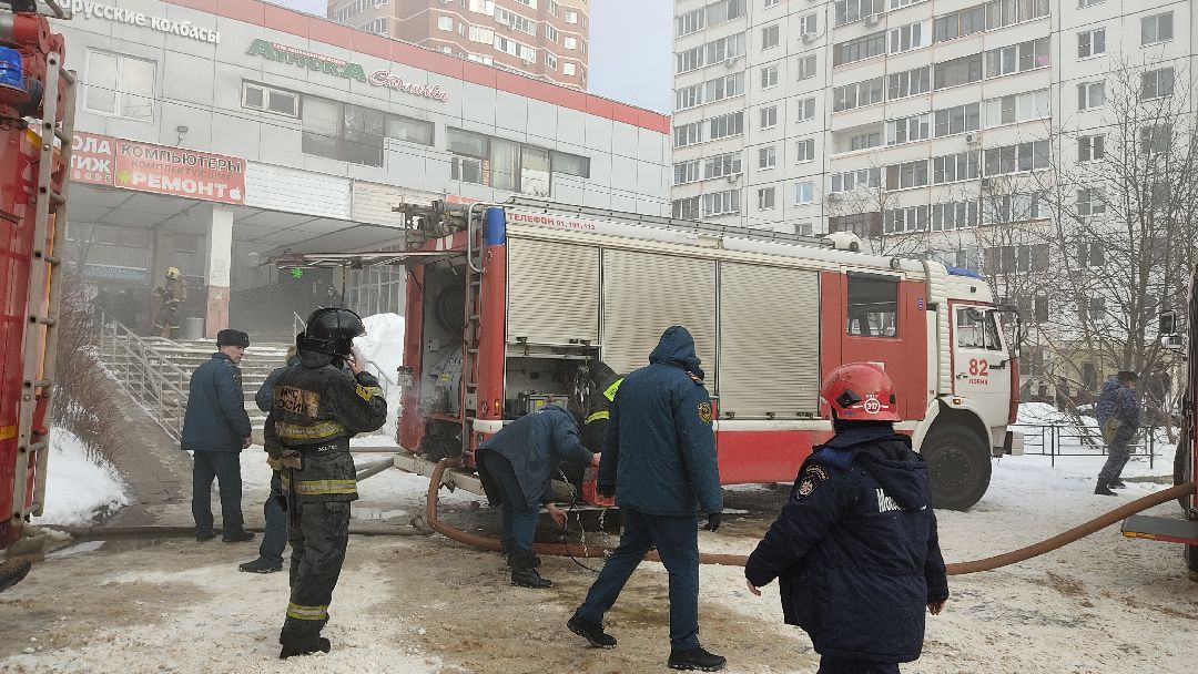 Лобня, города