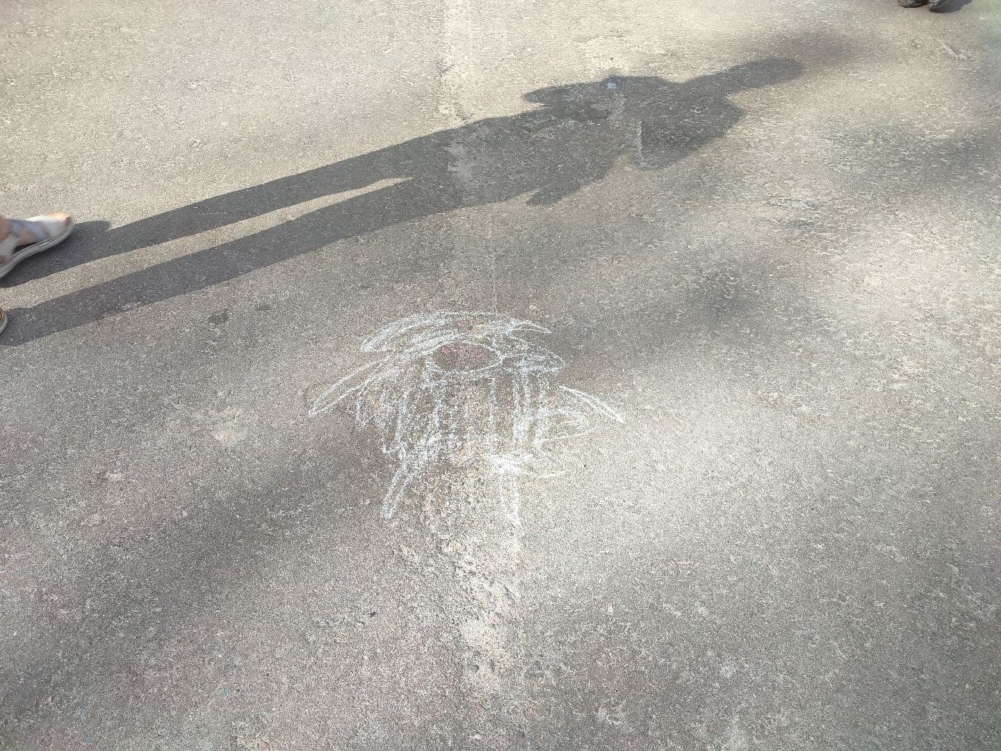 #дети, #талдом, #паркпобеды, #рисункинаасфальте, #мелки