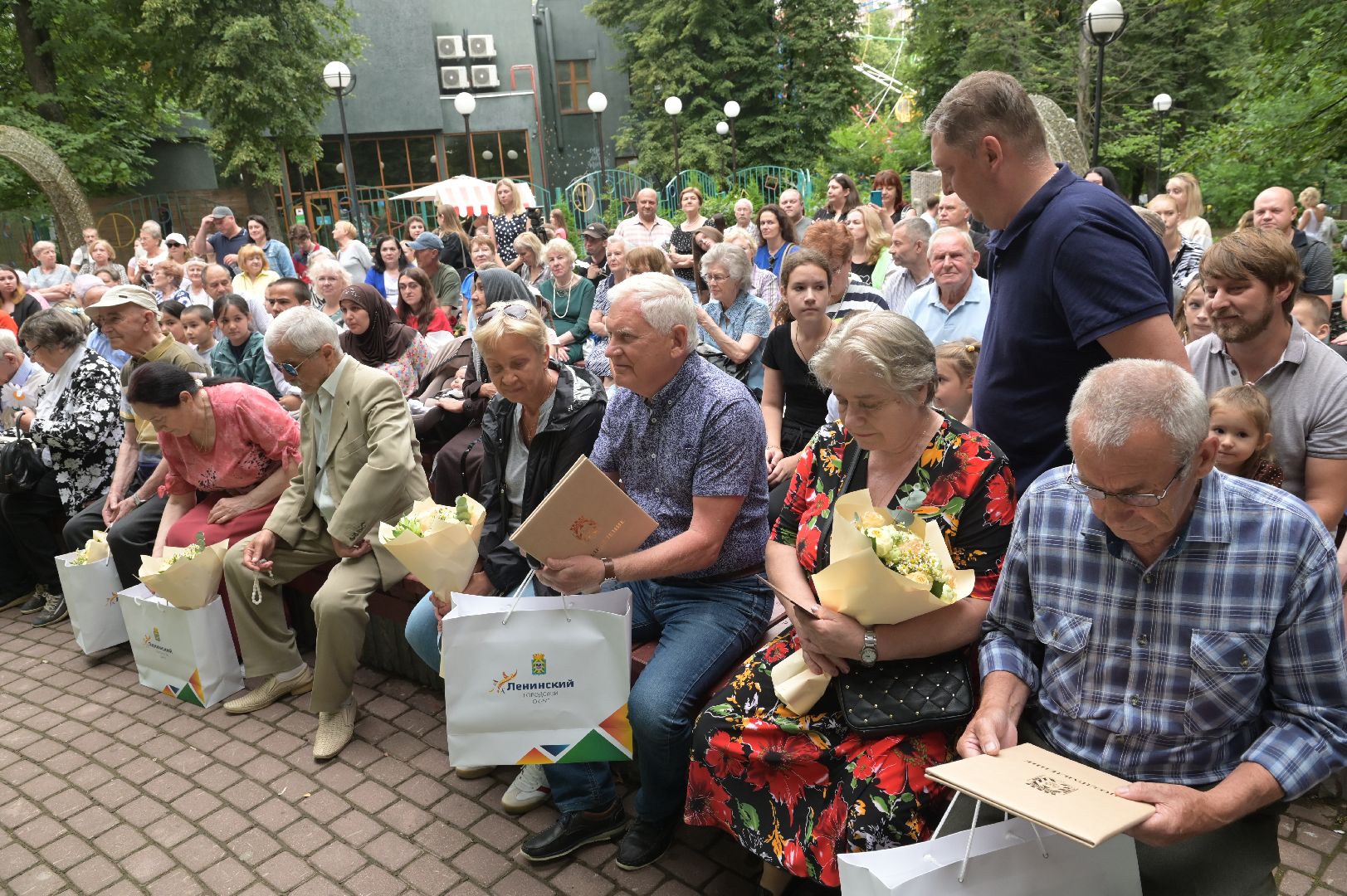 юбиляры; свадьба; праздник; видное