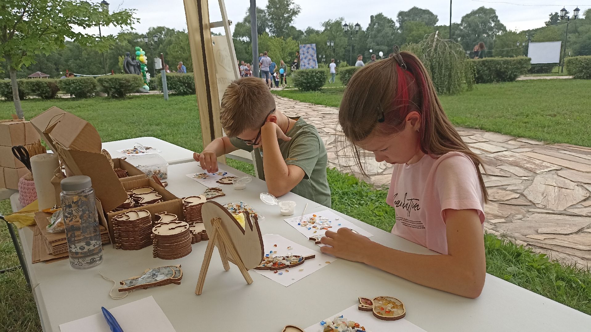 Серпухов, Подмосковье, Принарский парк, кукольный театр, День семьи, любви и верности