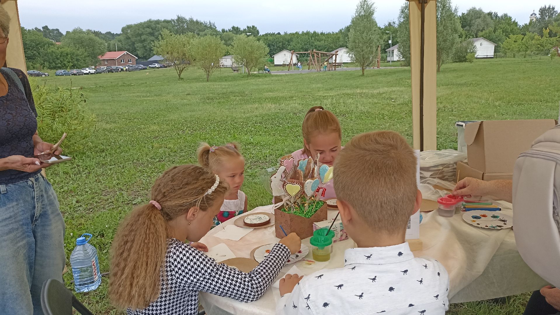 Серпухов, Подмосковье, Принарский парк, кукольный театр, День семьи, любви и верности