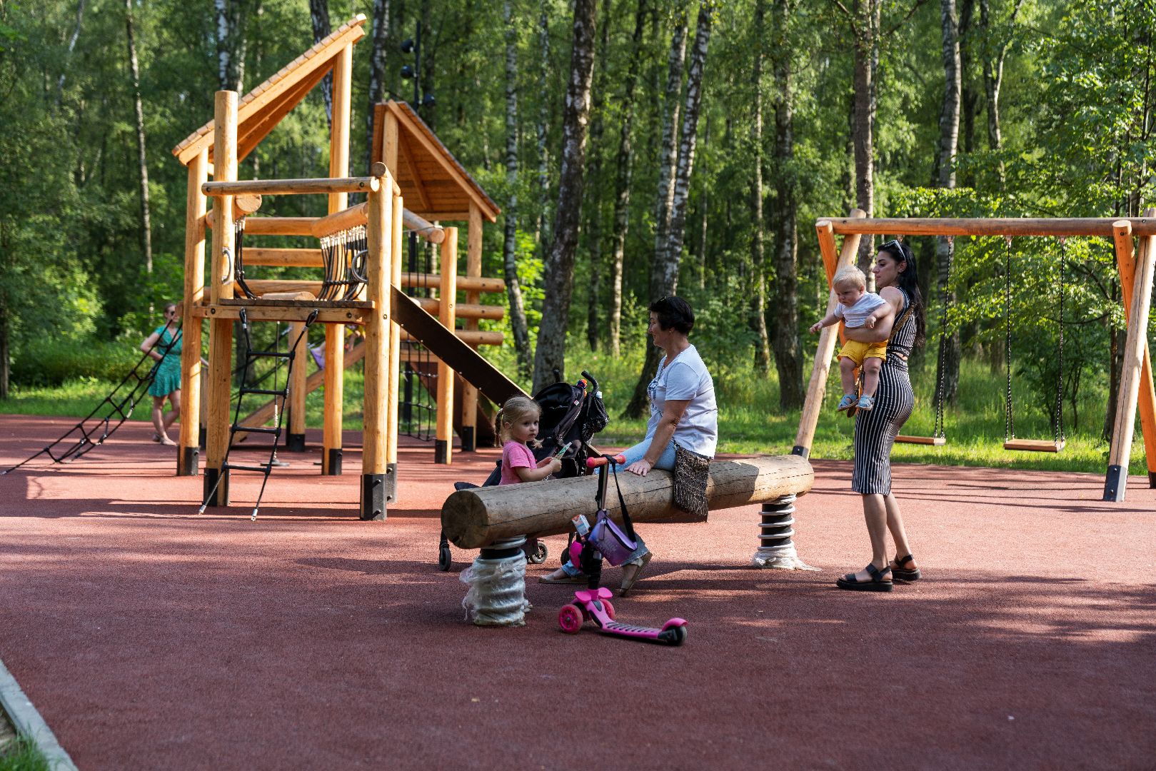 Парк Взлёт, Вячеслав Фетисов, Домодедово