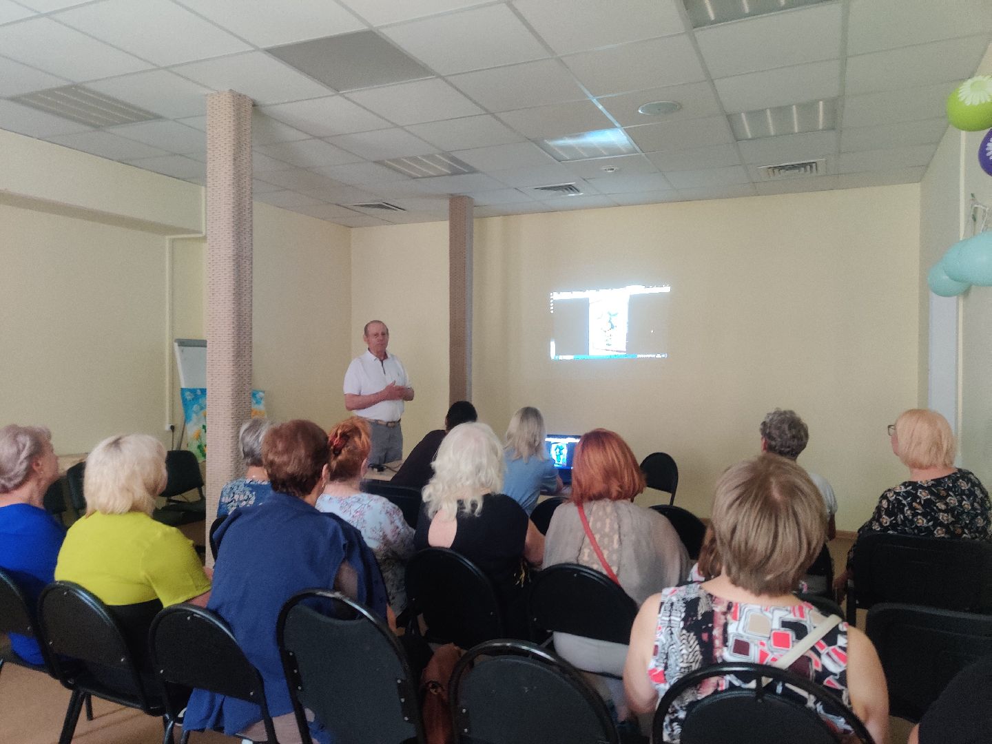 Красноармейск, Пушкинский, художник, картины в дар