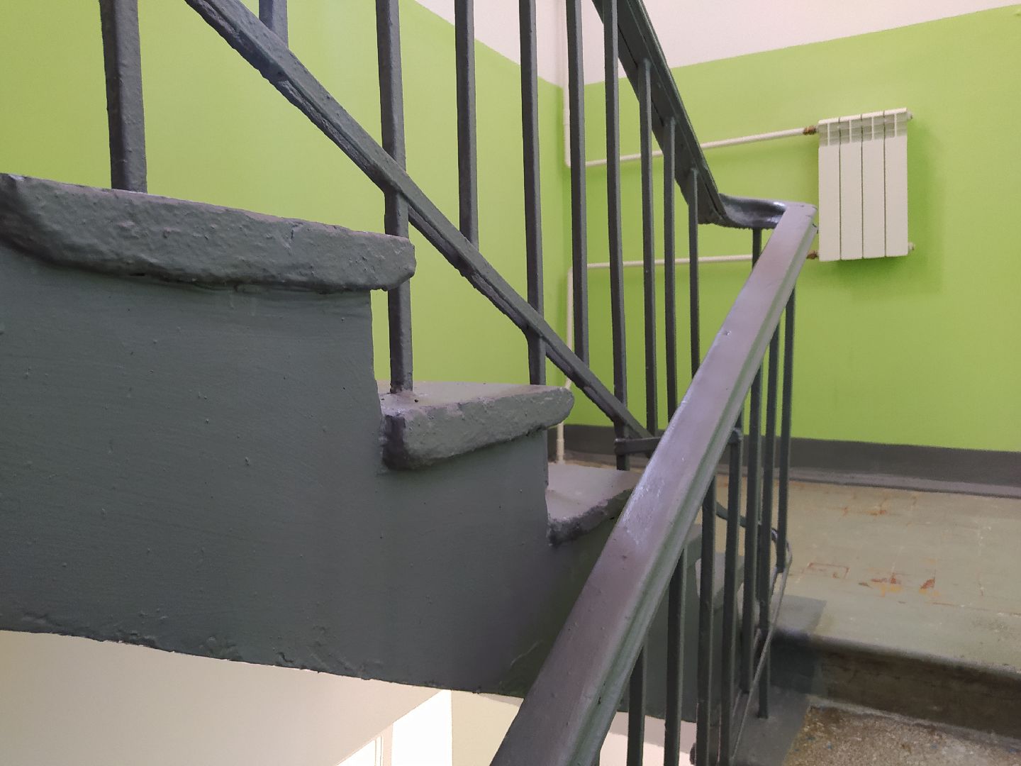 Подъезды, ЖКХ, покраска