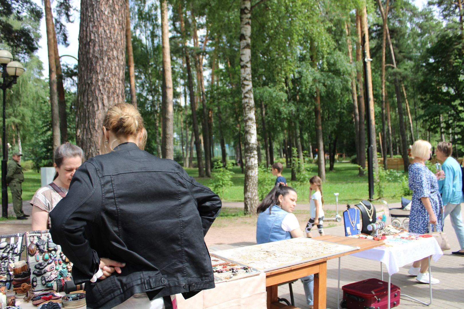 Ярмарка, творчество, лето в подмосковье,