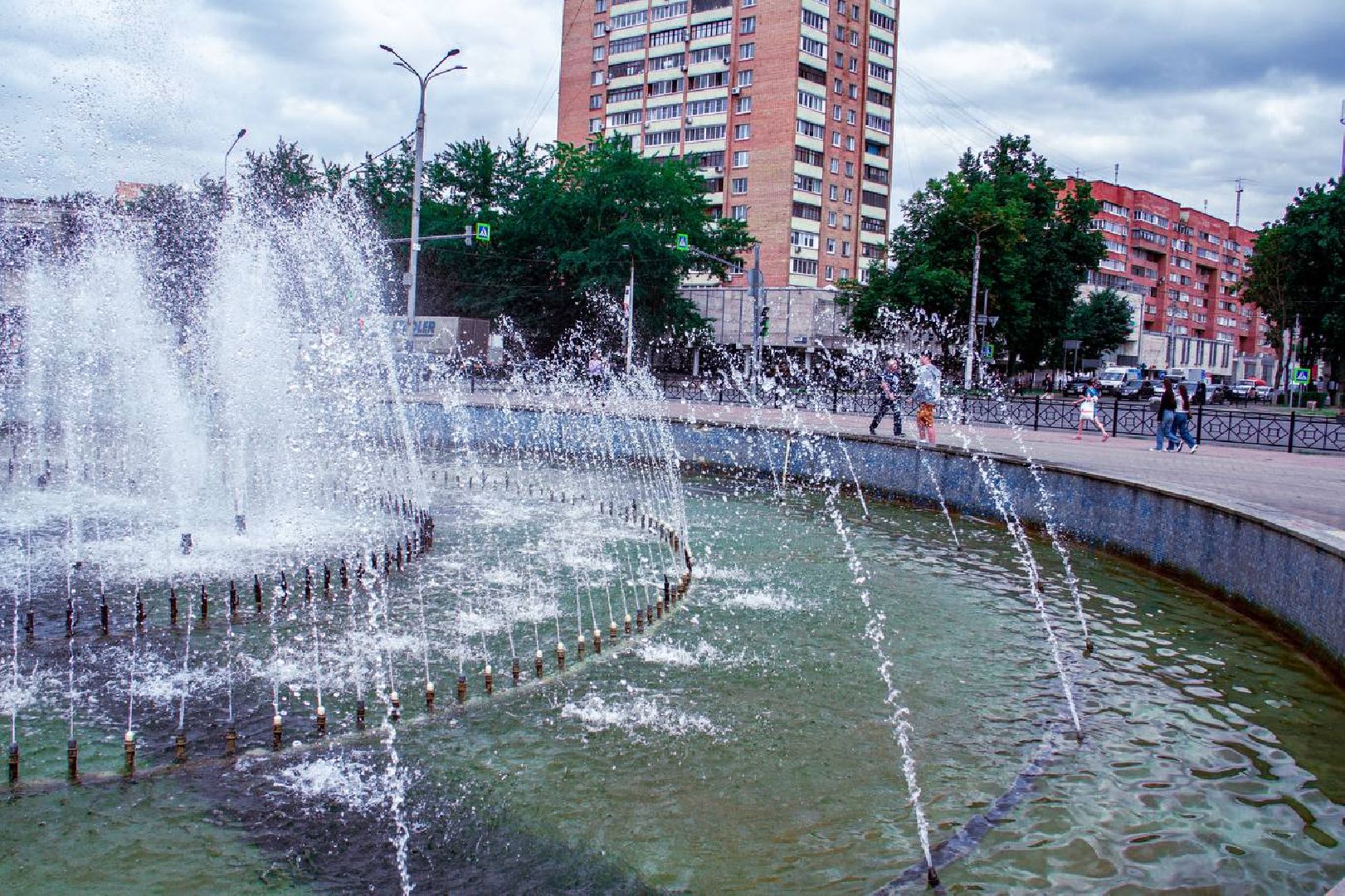 Подольск, фонтан