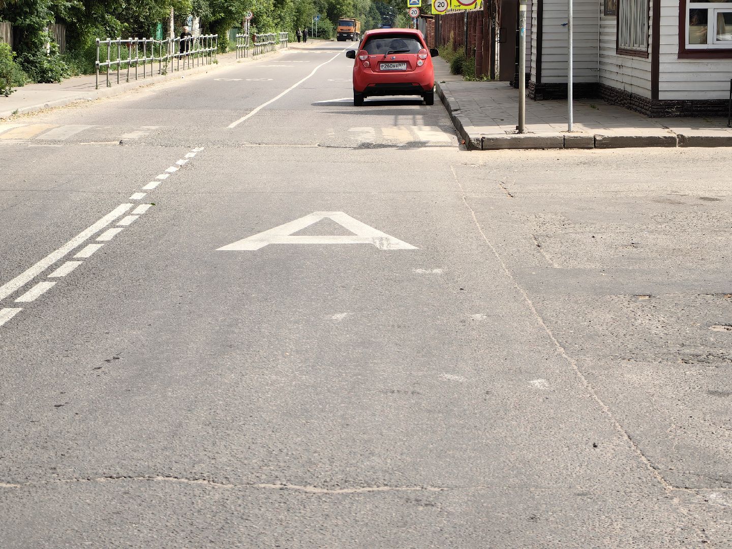 Дорога, разметка, автобус, остановка