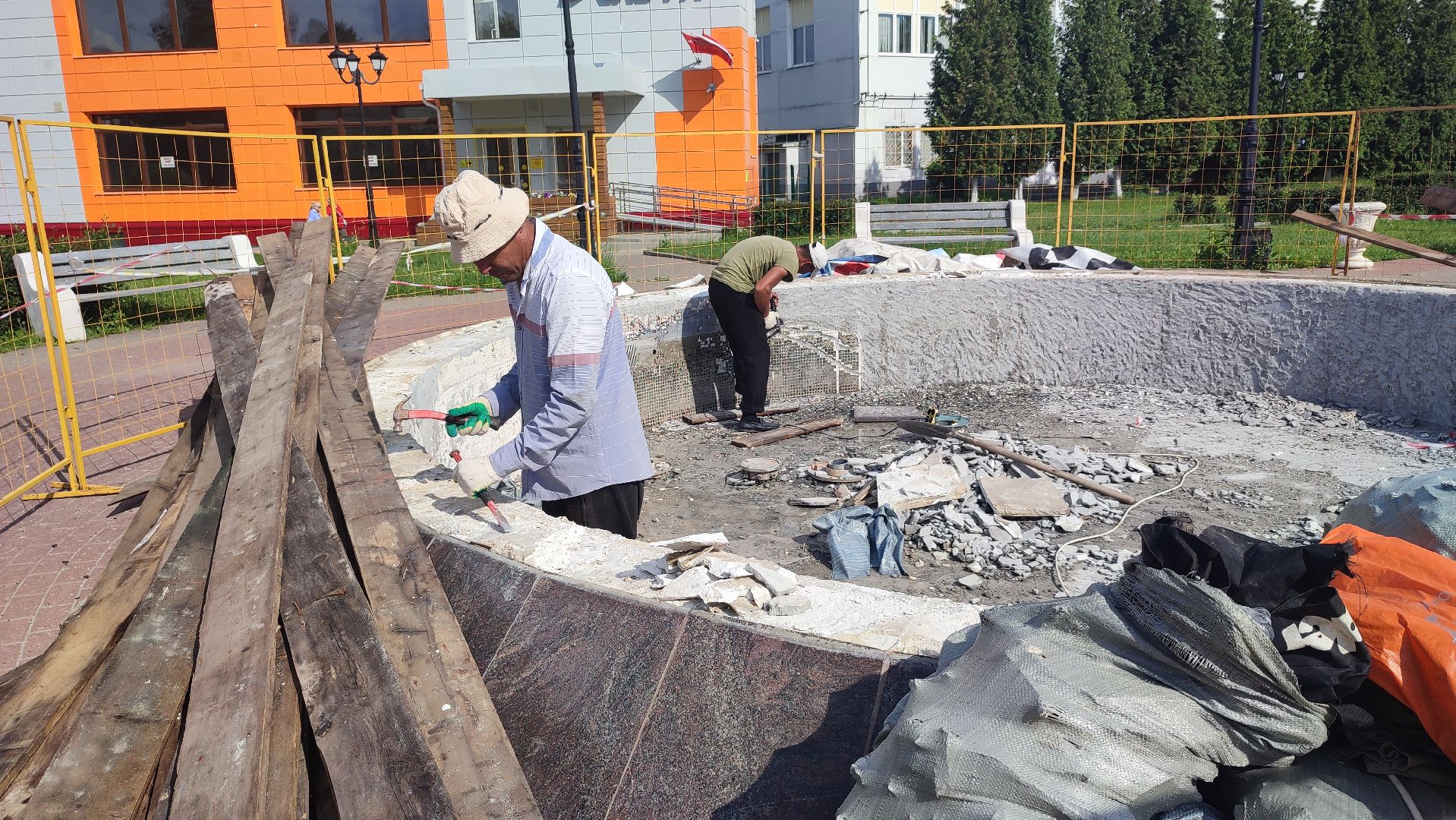 Кашира, фонтан, сквер им. Генерала Белова, благоустрйоство