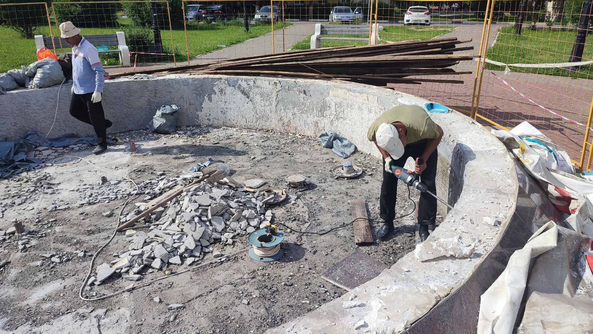 Кашира, фонтан, сквер им. Генерала Белова, благоустрйоство