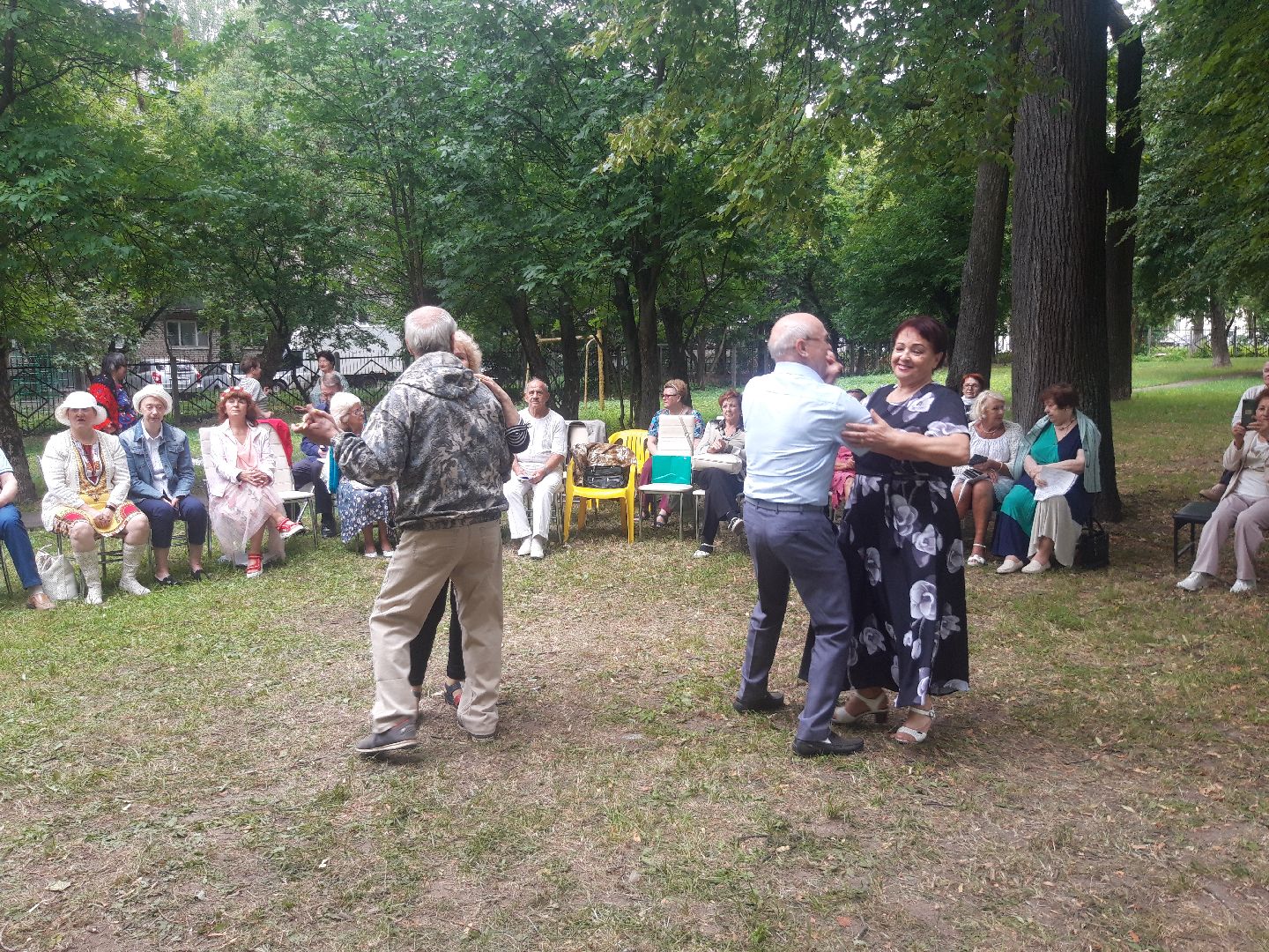 праздники, пенсионеры, доброе дело,